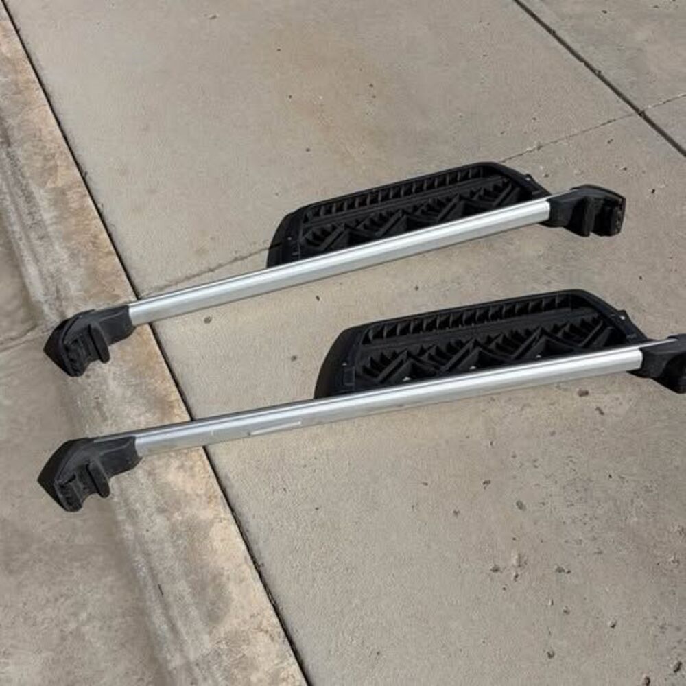 OEM BMW X5 Roof Rack Crossbars + Ski/Snowboard Mounts (2007-2013 E70)